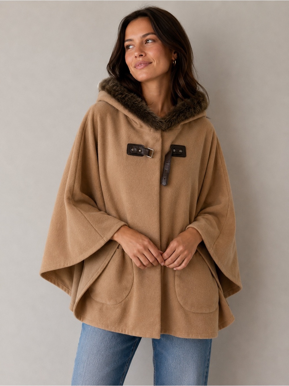 Miss Me camel Cape Coat Hooded Faux-Fur Trim Poncho Cape VTG in perfect conditio